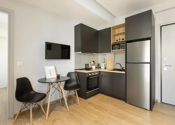 Spade Elegant Apartment *
